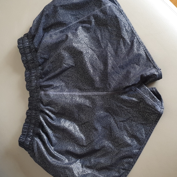 Lululemon iridescent short shorts - Picture 2 of 11